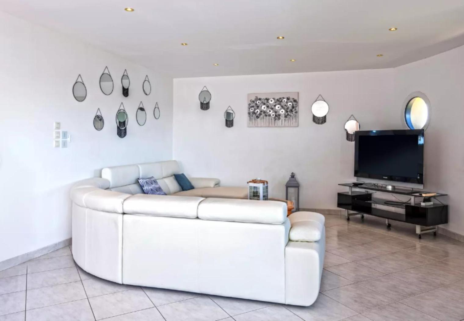 Locqui Apartment *